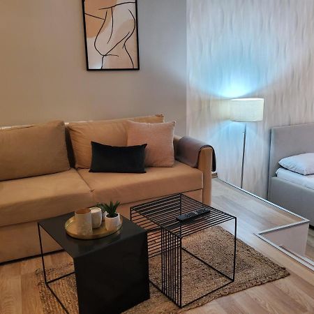 Sleep And Drive Premium Saraievo Exterior foto