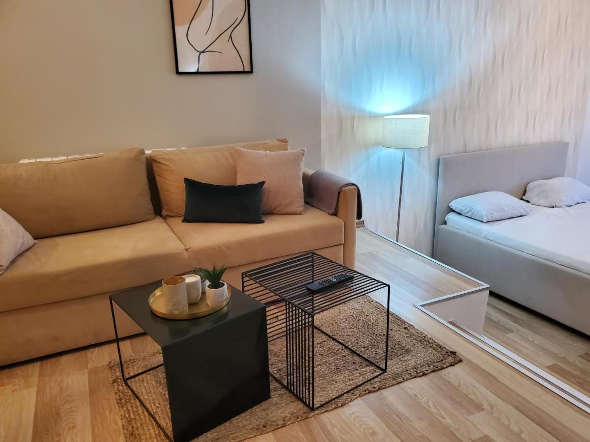 Sleep And Drive Premium Saraievo Exterior foto