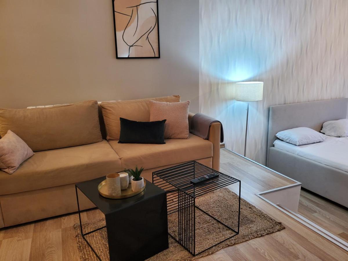 Sleep And Drive Premium Saraievo Exterior foto